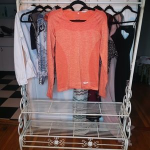 Nike jogging top, size m